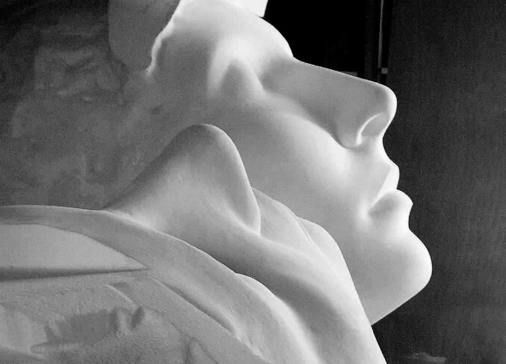 AMOUR-ETERNEL_2 Eternal Love sculpture